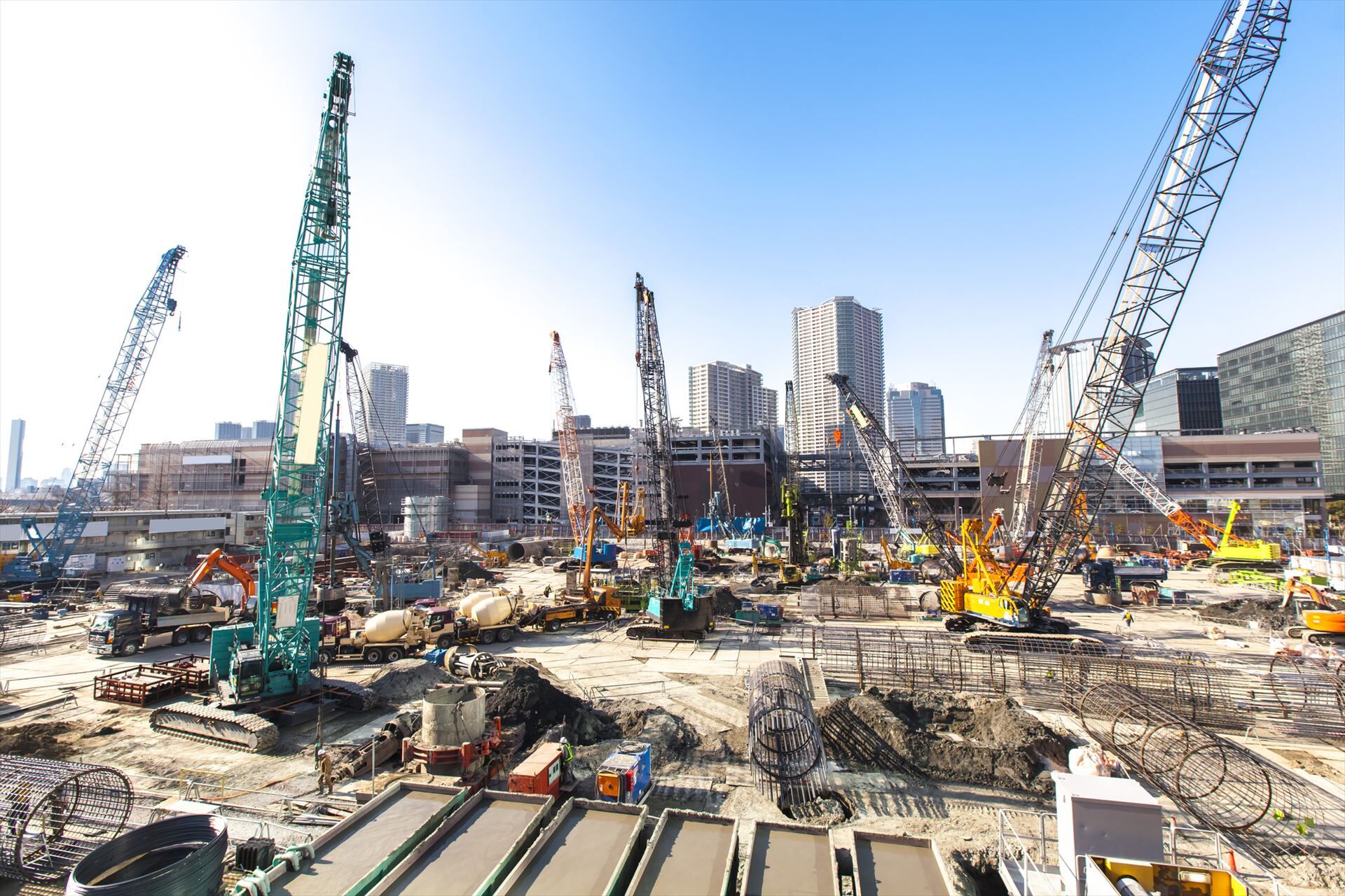 大規模工事現場